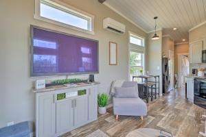 Modern Sunset Cabin with Wood Fire Pit!