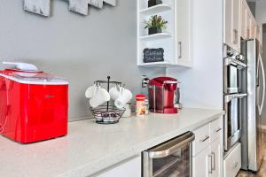 Spacious Folsom Getaway with Pool and Hot Tub!