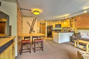 Ski-InandSki-Out Studio at Winter Park Base!