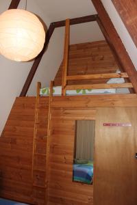 Green Leaves Cabin