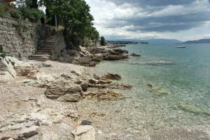 Apartments by the sea Crikvenica - 2354