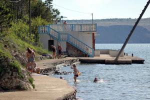 Apartments with a swimming pool Jadranovo, Crikvenica - 5521 