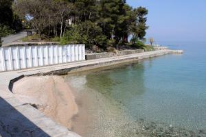 Apartments with a parking space Malinska (Krk) - 5395