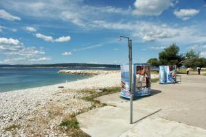 Family friendly apartments with a swimming pool Crikvenica - 5489 