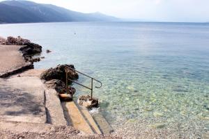 Apartments by the sea Merag, Cres - 11791 