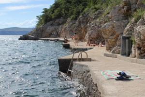 Apartments with a parking space Jadranovo, Crikvenica - 13417 