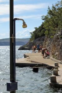 Apartments with a parking space Jadranovo, Crikvenica - 13417 