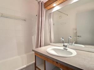 Confortable 2 Pièces + Cabine, Animaux Admis, Skis aux Pieds - FR-1-182A-11