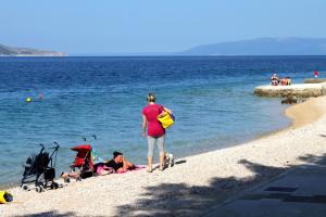 Apartments with parking space Cres - 16178