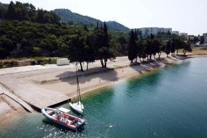 Apartments by the sea Ploce, Neretva Delta - Usce Neretve - 16195