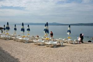 Apartments by the sea Dramalj, Crikvenica - 2387 