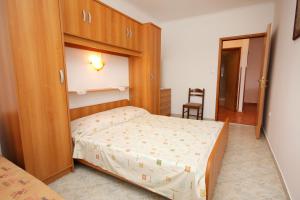 Apartments by the sea Supetarska Draga - Gornja, Rab - 2016