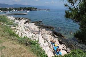 Apartments and rooms with parking space Novi Vinodolski - 2350