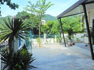 Crest House Beachside - Three-bedroom Private House on Cham Island Hoi An