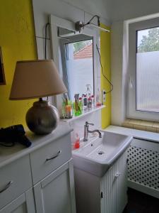 B&B DRESSINGS TRAUMGARTEN