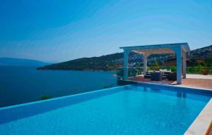 Single Room at Adabuku Seba Solemar Holiday Site -Luxury Beach Utilities Included