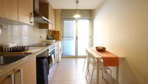 Mazi Apartments Downtown