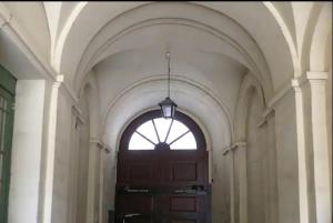 3bdr-2bath-3Ac design apt, central, secured parking, quiet