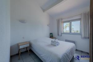 Appartements Le Cannetois - 2 chambres - WIFI - Parking : photos des chambres