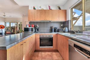 The Parap Markets Stay - Walk to Markets and Cafés