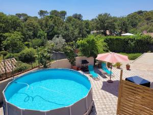 Roquefort les Pins-2 p-piscine-terrasse-prestations