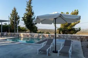 Villa Iliousa Grand - Archipolis