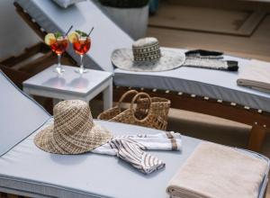 Sea View Luxury Villa White in Blue