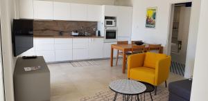 Bas Villa, Vue mer, Centre ville, Paradis, calme