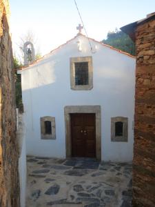Casa Capela - Casas do Sinhel