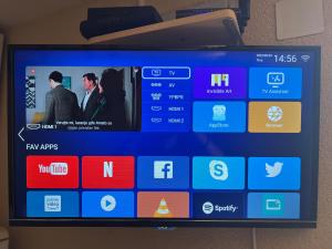 Green Hills II by Rent a car MI