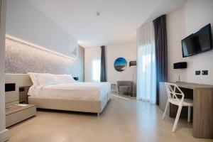 Superior Double or Twin Room room in Grand Hotel Faraglioni