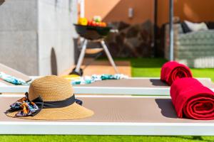 VILLA MELYNA Private Heated Pool