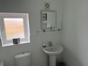 Hampton Vale, Peterborough Lakeside Large Double bedroom with own bathroom
