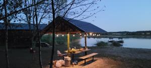 Vigio Brasta camping