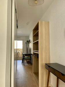 Appartements Le Vaugrenier Parc - Proche Sophia Antipolis - Climatise : photos des chambres