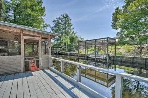 Peaceful Satsuma Escape with Dunns Creek Access - Palatka