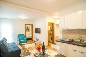 Apartmani Central 7 & Free parking - 3hvězdičkové hotely ve městě Vrnjačka Banja