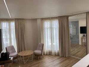 Hotels Grand Hotel Saint Michel : Chambre Panoramique de Luxe