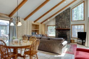 Awbrey Lane 08 | Discover Sunriver