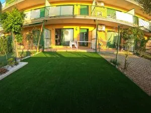 apartamento con jardin privado cerca de la playa! - Amposta