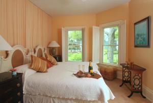 Charles Dickens room in Spencer Hotel & Spa Chautauqua
