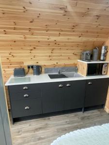 Allt Yelkie Pod Aon, Earlish