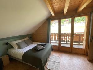 Maisons de vacances CHALET LA FOUGERE 15 personnes 180m2 bauges Savoie Thoiry : photos des chambres