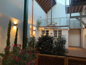 Das schiefe Haus - Wohnung "Weinlage"