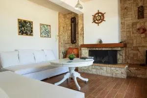 Kleoni's cottage - Solomoú