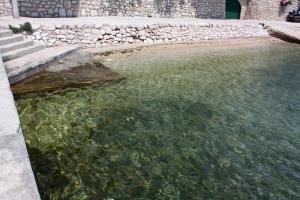 Apartments by the sea Barbat, Rab - 4967 