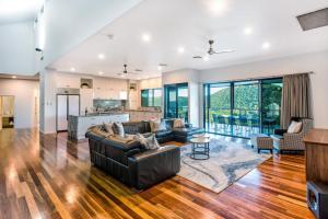 Southwinds on Hamilton Island by HIHA