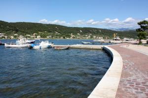 Apartments with a parking space Supetarska Draga - Donja, Rab - 5060