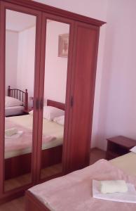Apartments with parking space Gradac, Makarska - 6820
