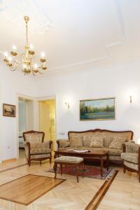 Central Belgrade Apartment 2